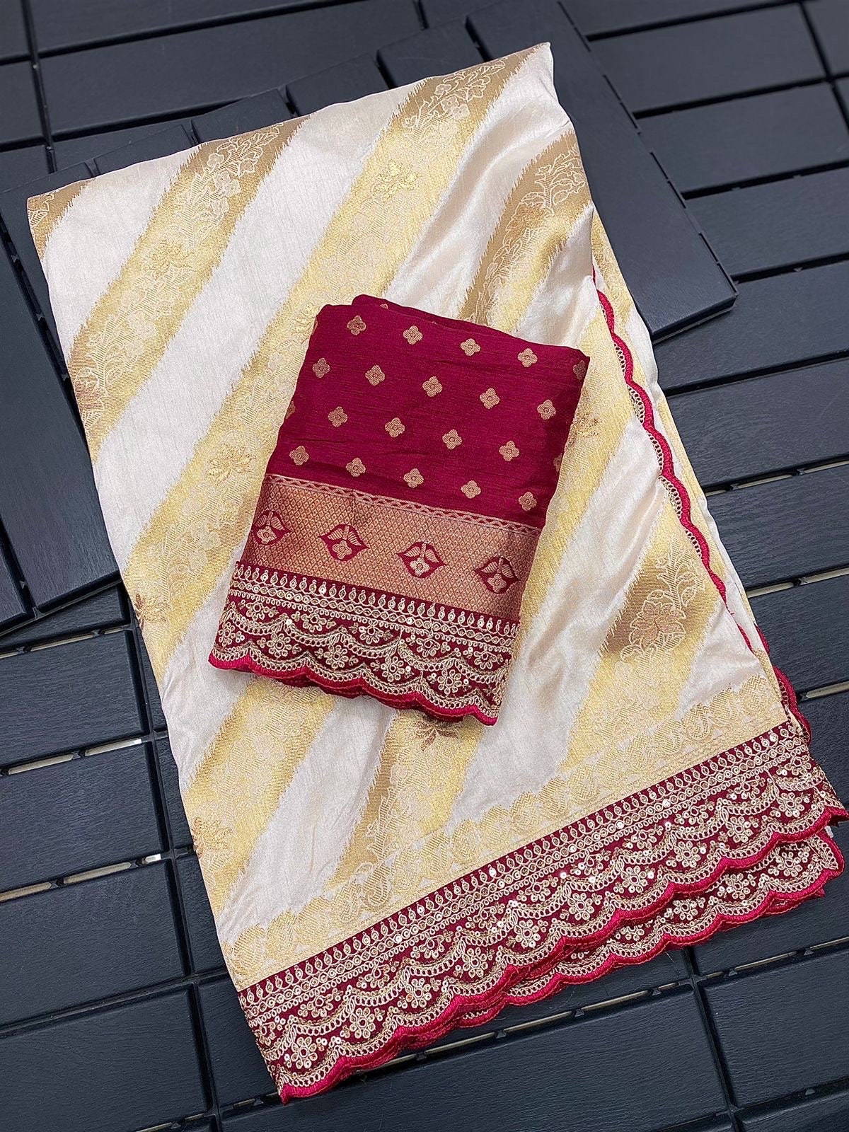 Pure dola silk sareee with beautiful nylon zari weaving all over with beautiful pallu and elegant border
