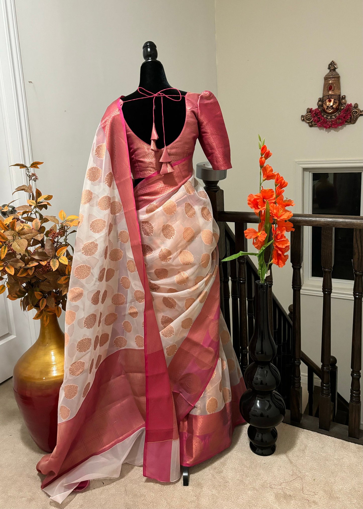 Pure silk Banarasi soft silk organza with Kanchi Boarder /Ready to wear Blouse fits 32-44