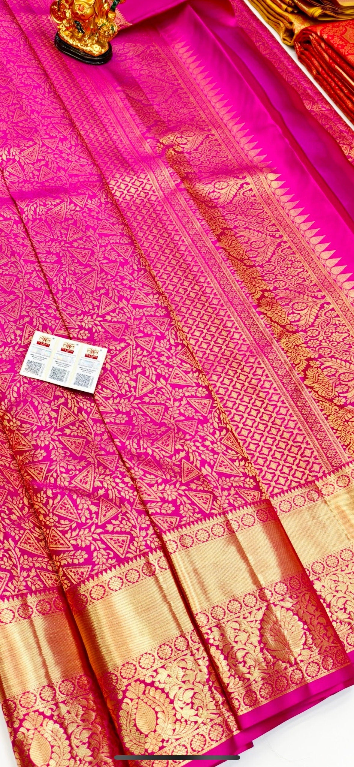 2gram gold pure handloom Silk Kanjeevarm/Kanchipattu Sarees; see description / Ask seller before booking for availability