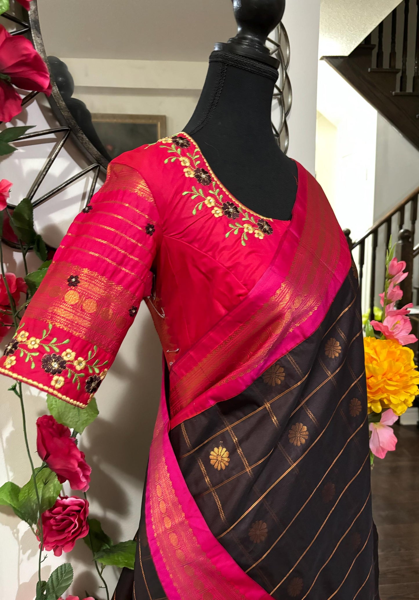 Gadwal chocolate color fancy pose loom silk sarees ch ready to wear with embroidered blouse fits up to 32 -46 saree is done fall pico