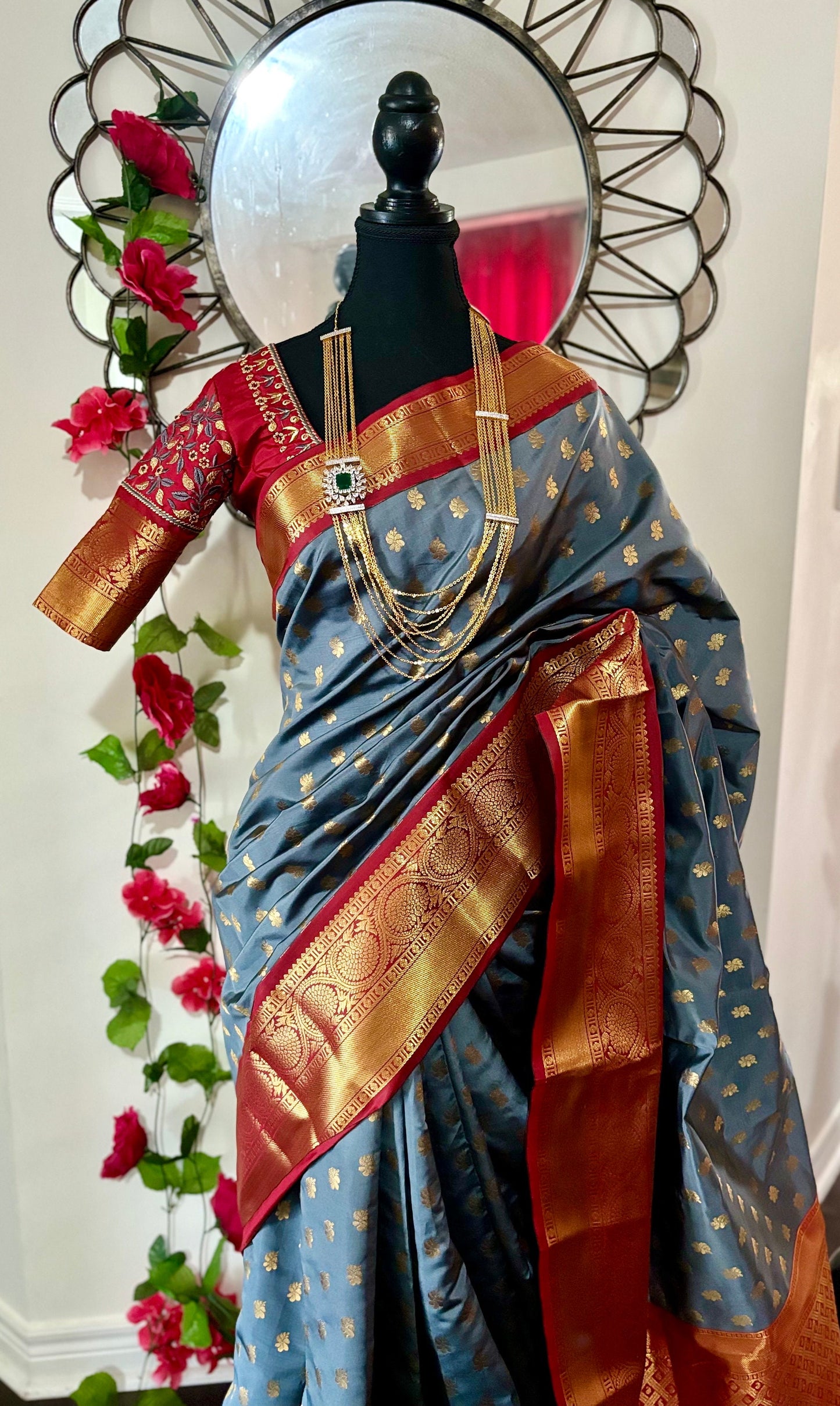 Soft Silk Kanjeevarm/Kanchipattu Sarees; Rose gold and hot pink combination ready to wear Blouse fits 32-46 rare color combinations
