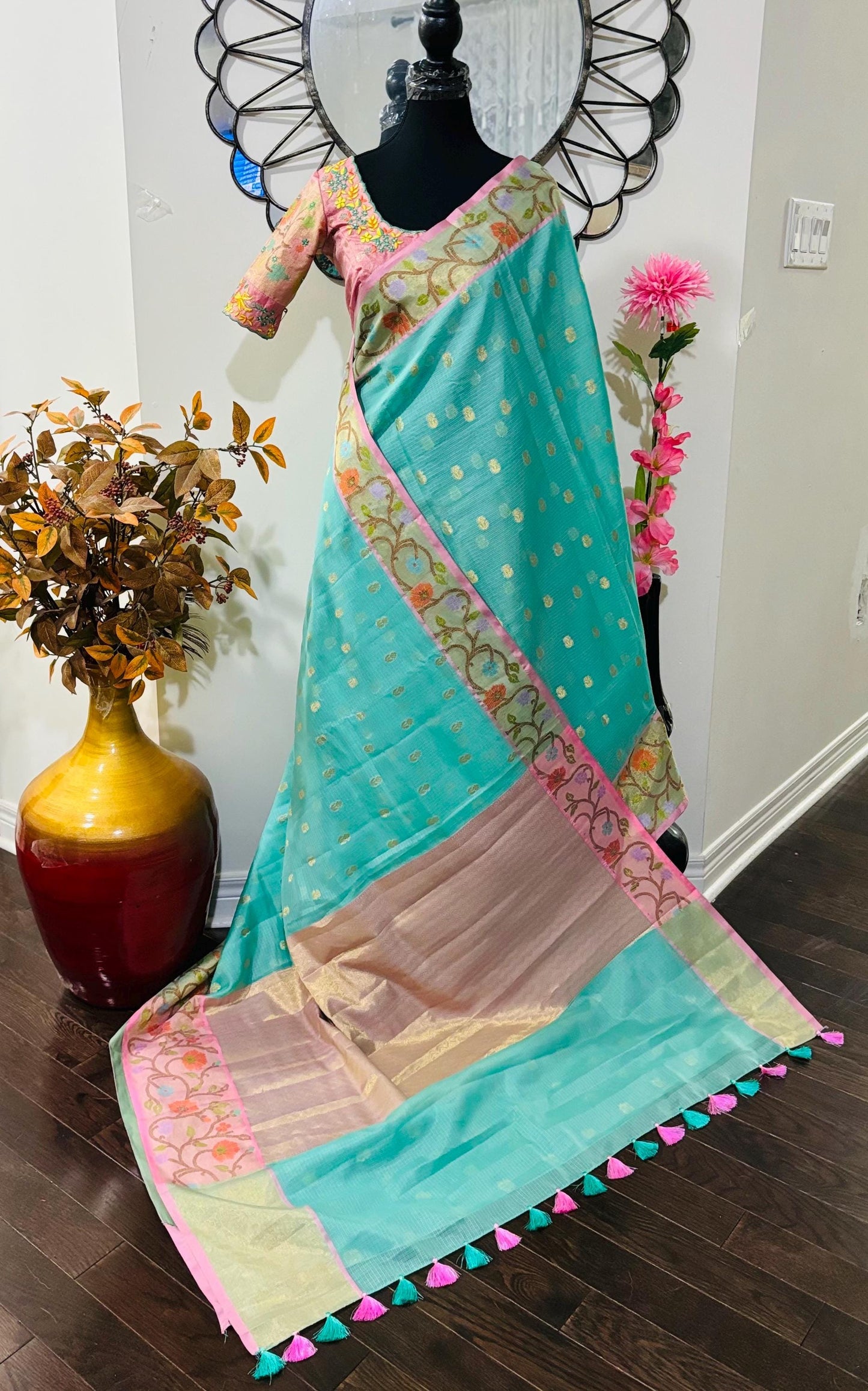 Beautiful Tissue Zari Kota saree with pythani Zari boardes and beautifully done work blous paired up with pretty blouse fits up to 32 to 46