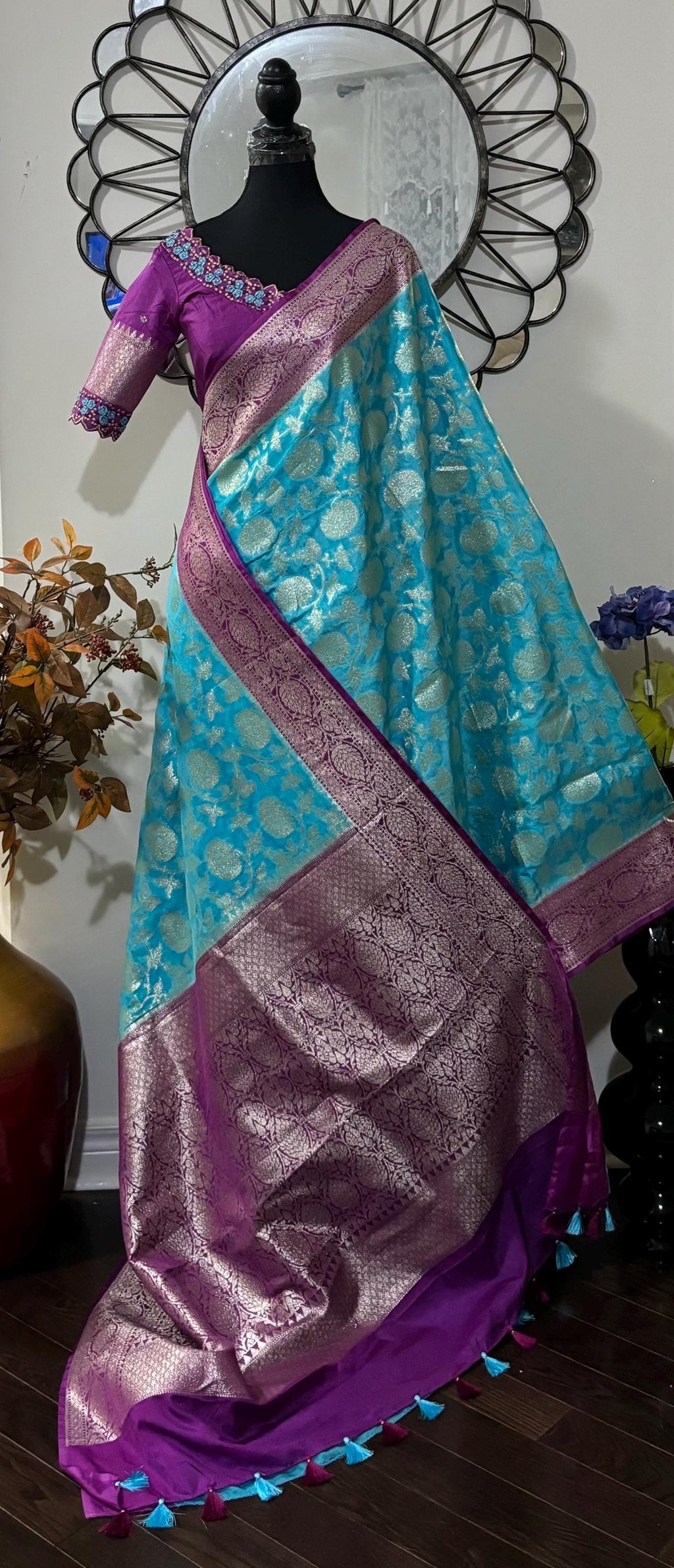 Beautiful banarasi silk saree paired up with beautiful embroidery blouse fits to 32 to 46 in beautiful rare colors all over jaal. Cocktails