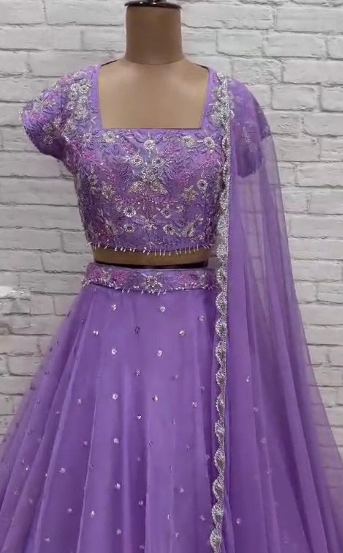 Bridal heavy embroidery work/ net lihanga dyeble fabric lihanga can be customize in colour and in any size