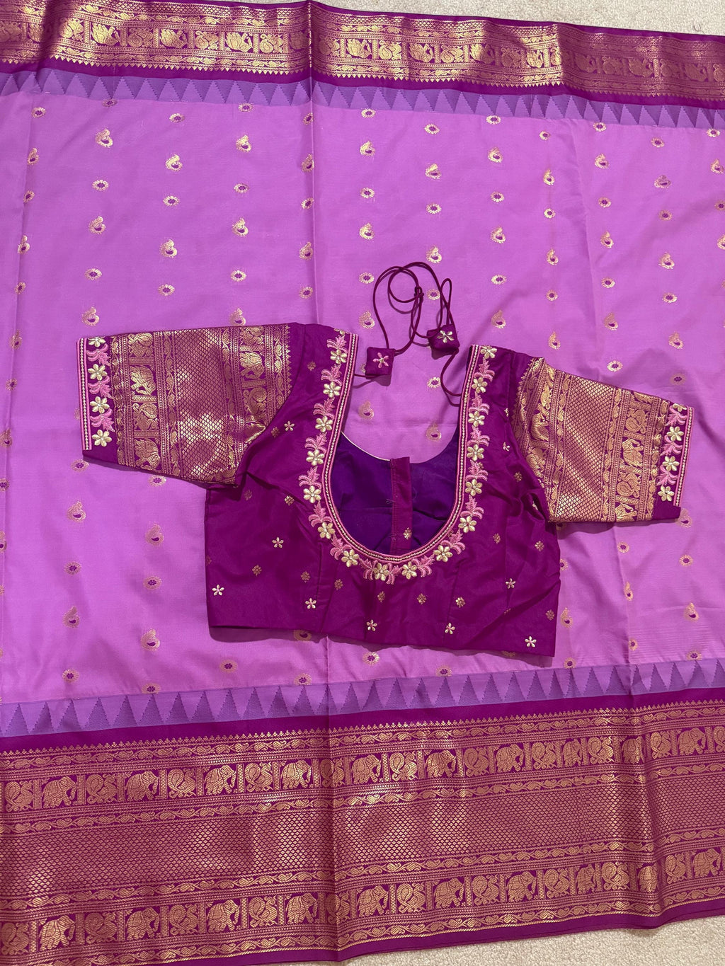 Gadwal Handloom pure silk sarees in rare colors and ready to wear blouse with embroidered blouse fits up to 32 -46 saree is ready fall pico