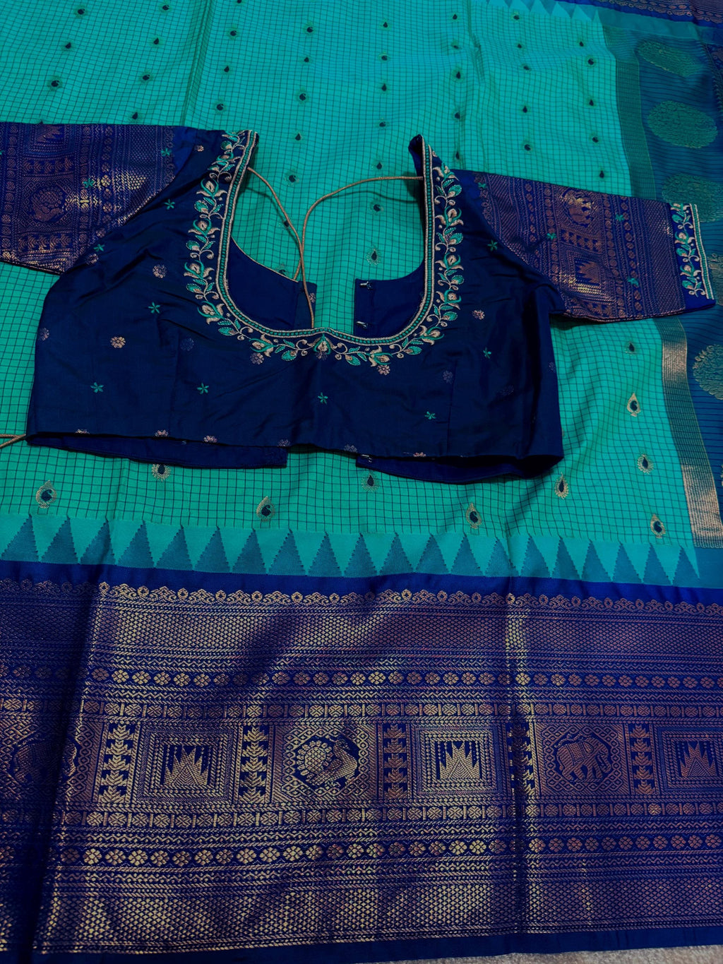 Gadwal Handloom pure silk sarees in rare colors and ready to wear blouse with embroidered blouse fits up to 32 -46 saree is ready fall pico