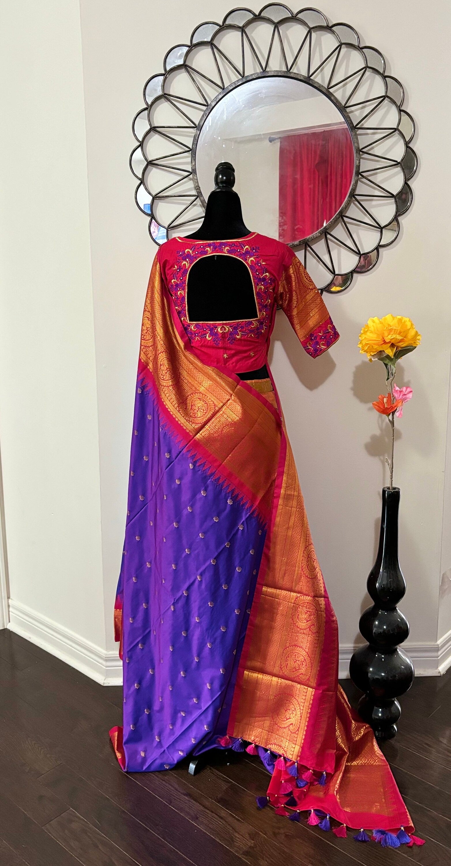 Gadwal  fancy powerloom pure silk sarees ready to wear blouse with embroidered blouse fits up to 32 -46 saree is ready fall pico