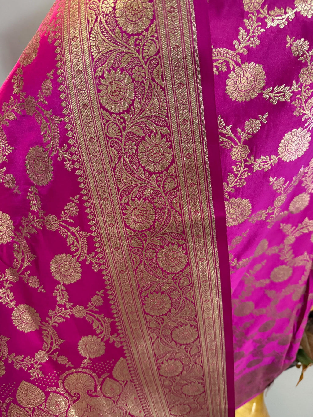 Royal Banarasi Silk Saree in Magenta Pink Ready-to-Wear Premium Edition ready to wear Blouse 34 to 46 size