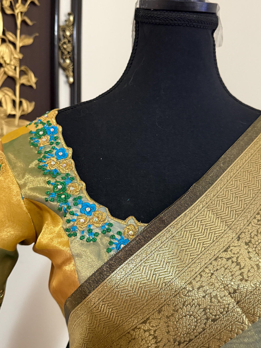 Banarsi fancy beautiful kora organza double zari silk saree very soft ant flowy ready to wear designer blouse fits 32-46  eye cooling shades
