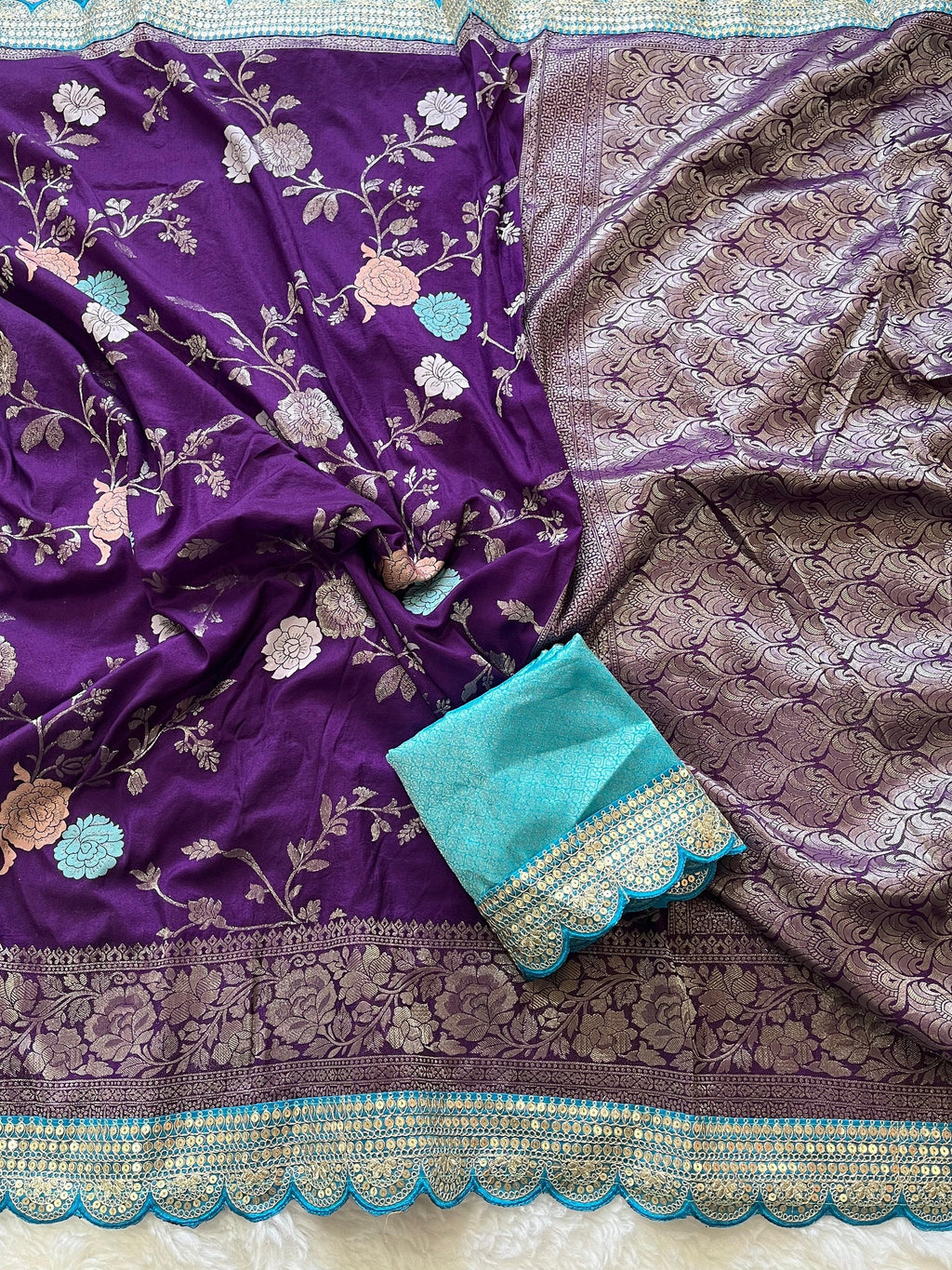 Pure banarasi kattan Pattu saree with flower weaving on all over thesareeweaving border on either sideRich & elegant weaving pallu as shown