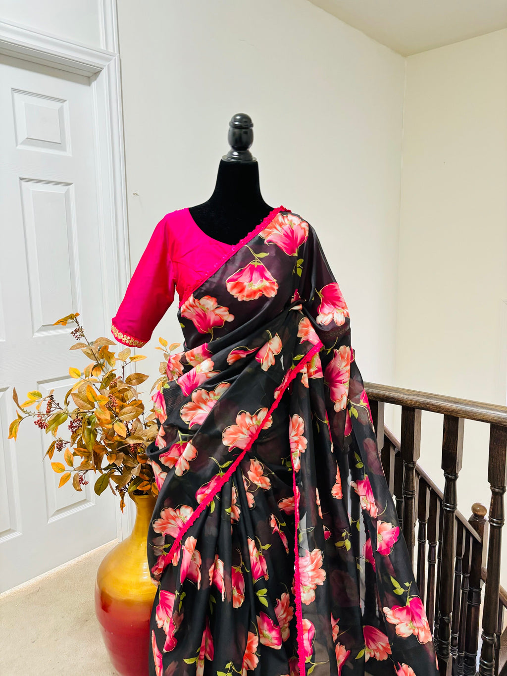 Beautiful Designer floral soft Organza Saree with beautiful lace ready to wear designer blouse fits to 32 to 46