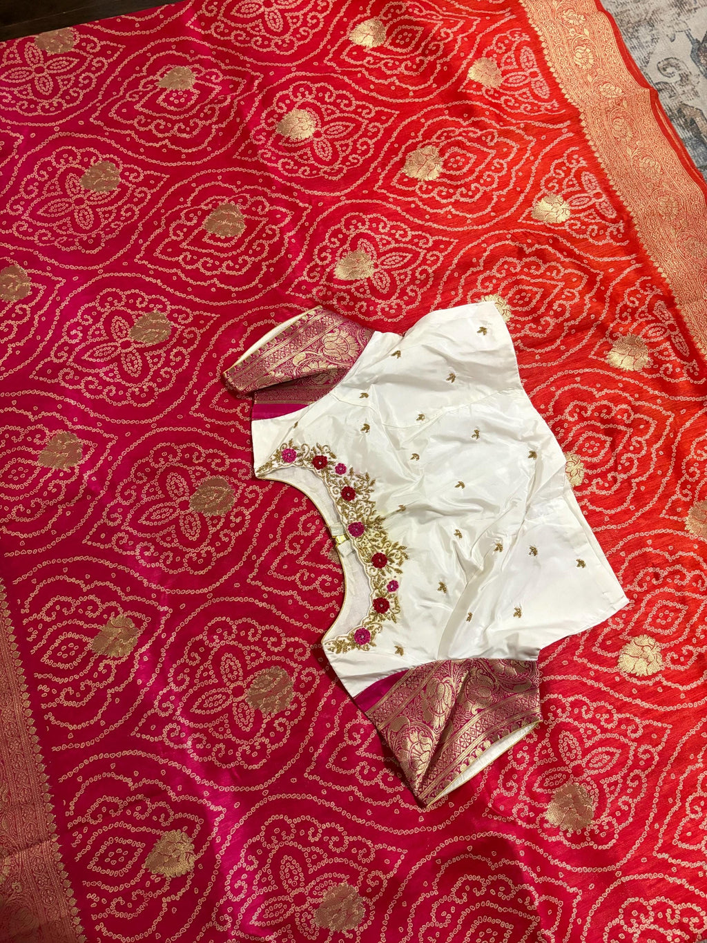 Beautiful cocktail dual shade banarasi  bandhini silk saree paired up pretty maggam blouse fits  sizes 32 -46 ready to wear prettiest blouse