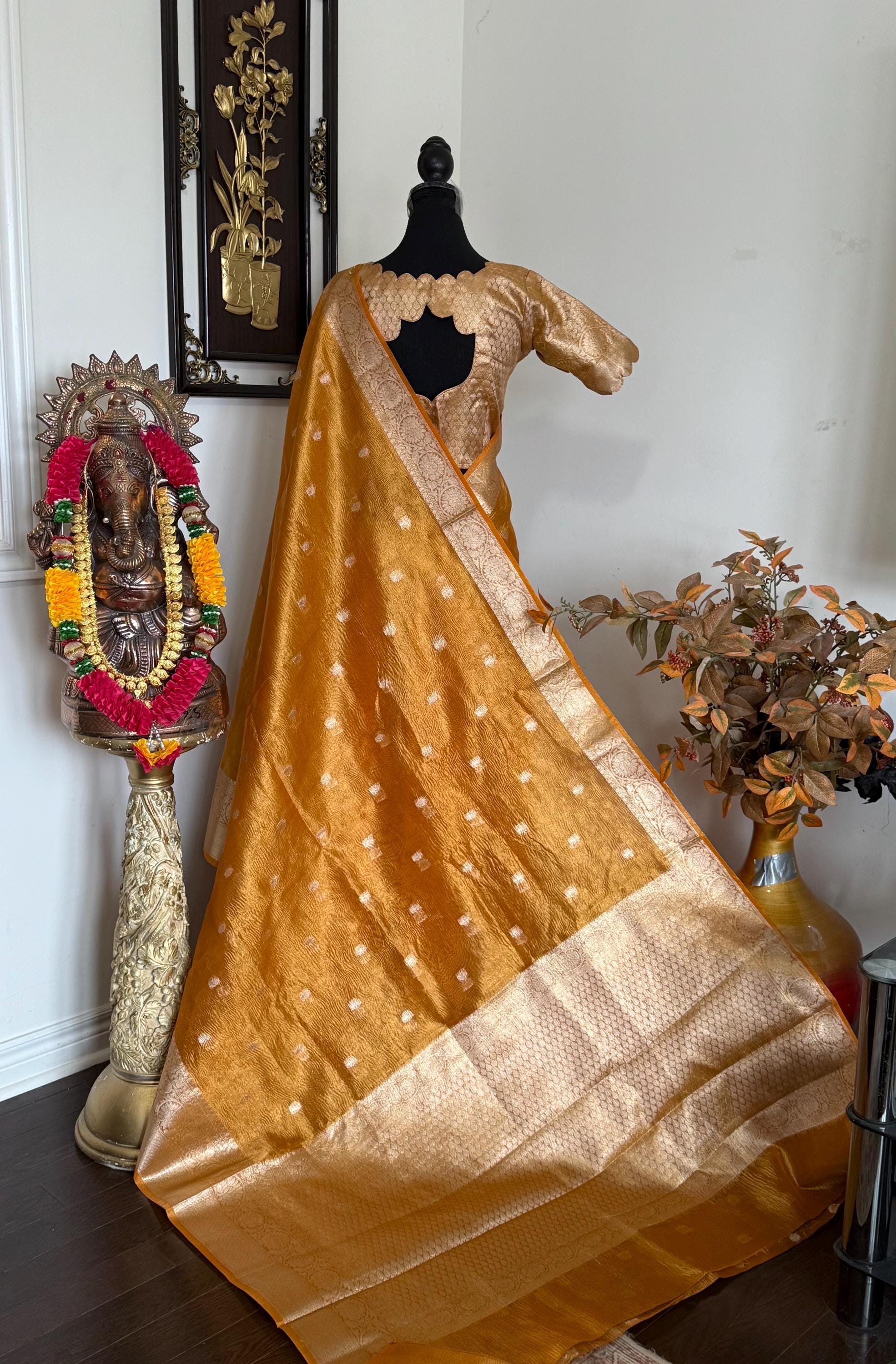 Beautiful party wear cocktail pure silk  banarasi crush tissue  saree paired up with pretty designer Blouse fits 32-46