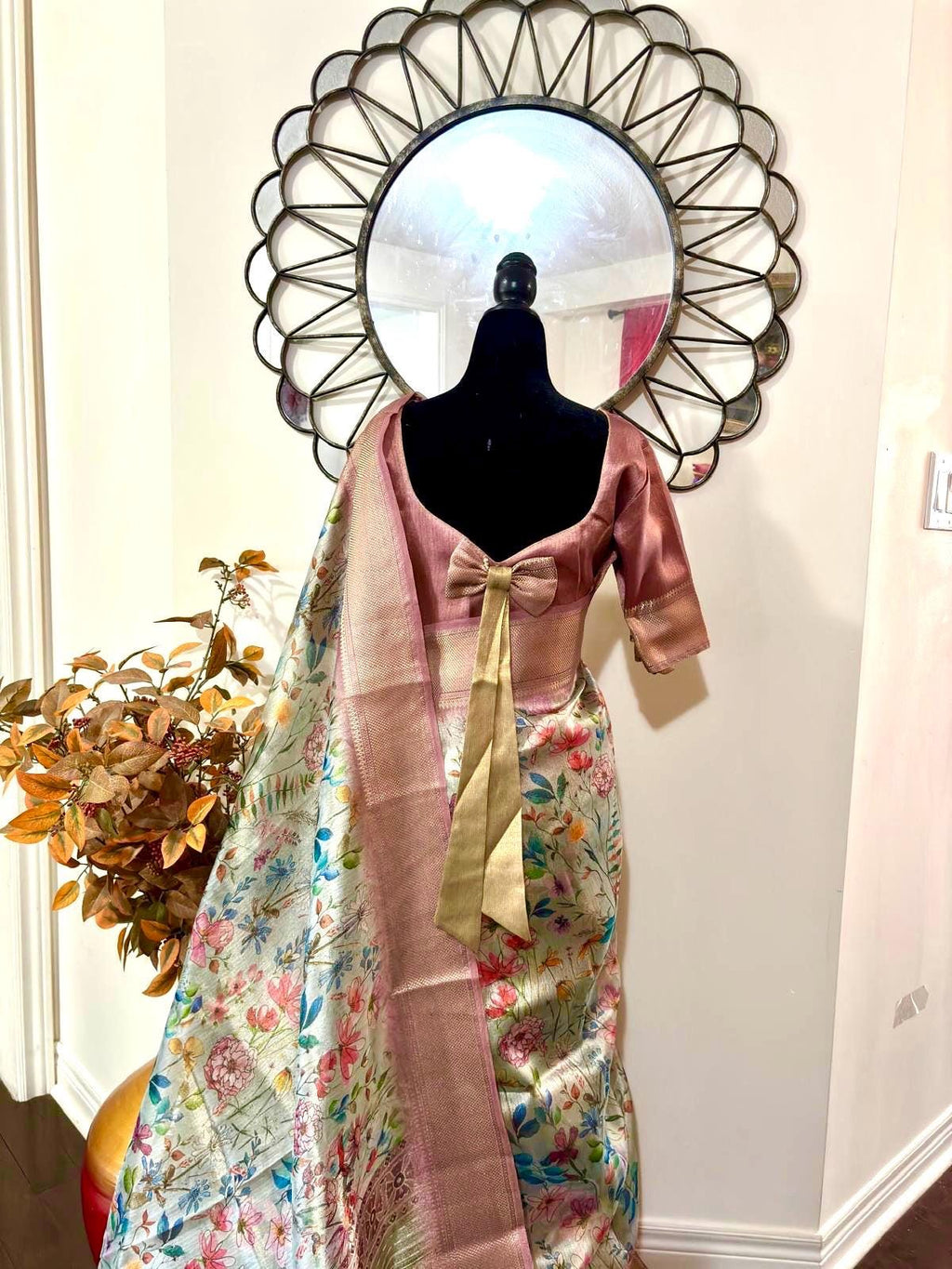Light weight easy to drape Soft Silk fancy Saree; with beautiful digital floral prints  with Zari boarders ready to wear Blouse fits 32-46