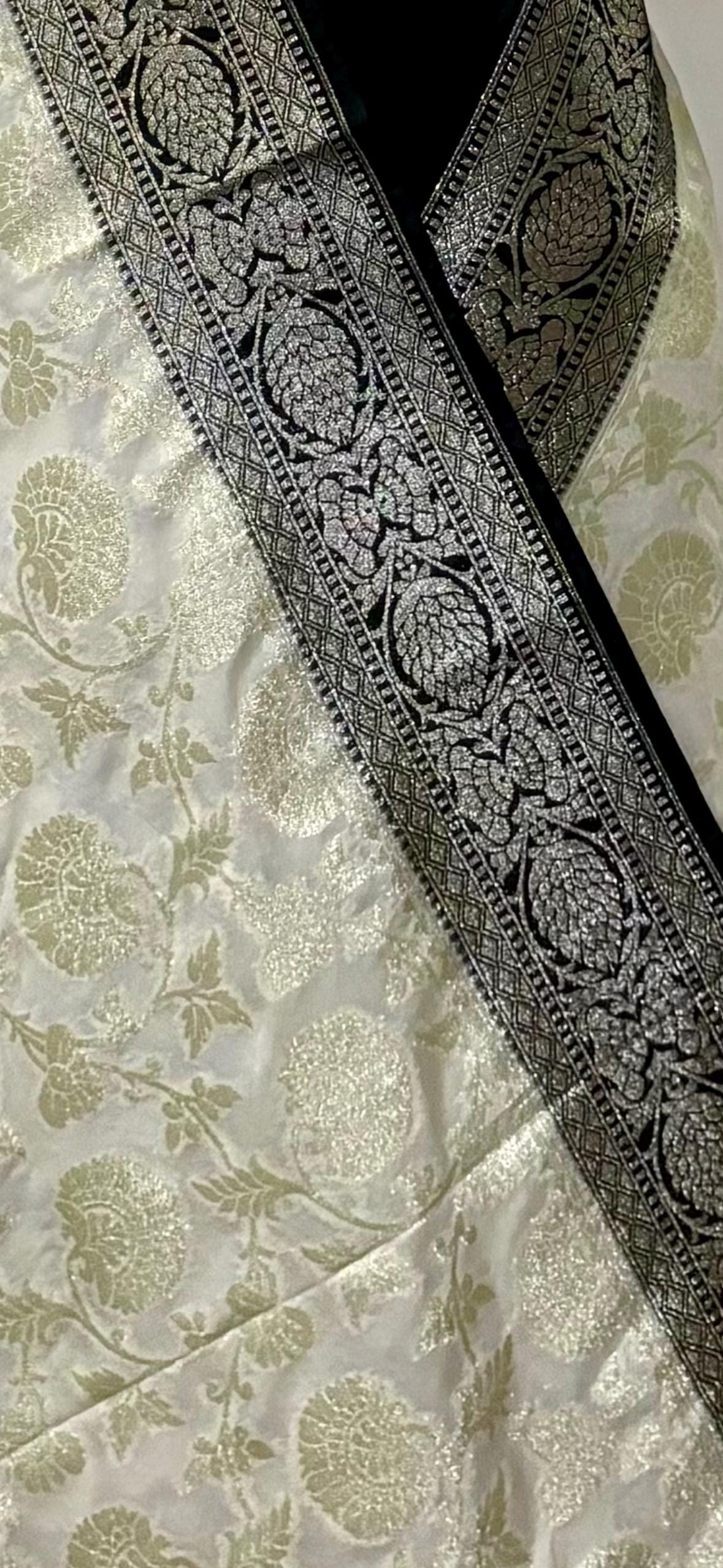 Beautiful banarasi silk saree paired up with beautiful embroidery blouse fits to 32 to 46 in beautiful rare colors all over jaal. Cocktails