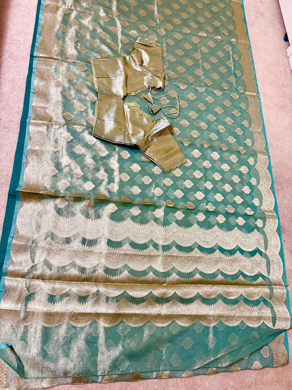 Beautiful party wear cocktail pure silk  banarasi  tissue  saree paired up with pretty designer Blouse fits 32-46