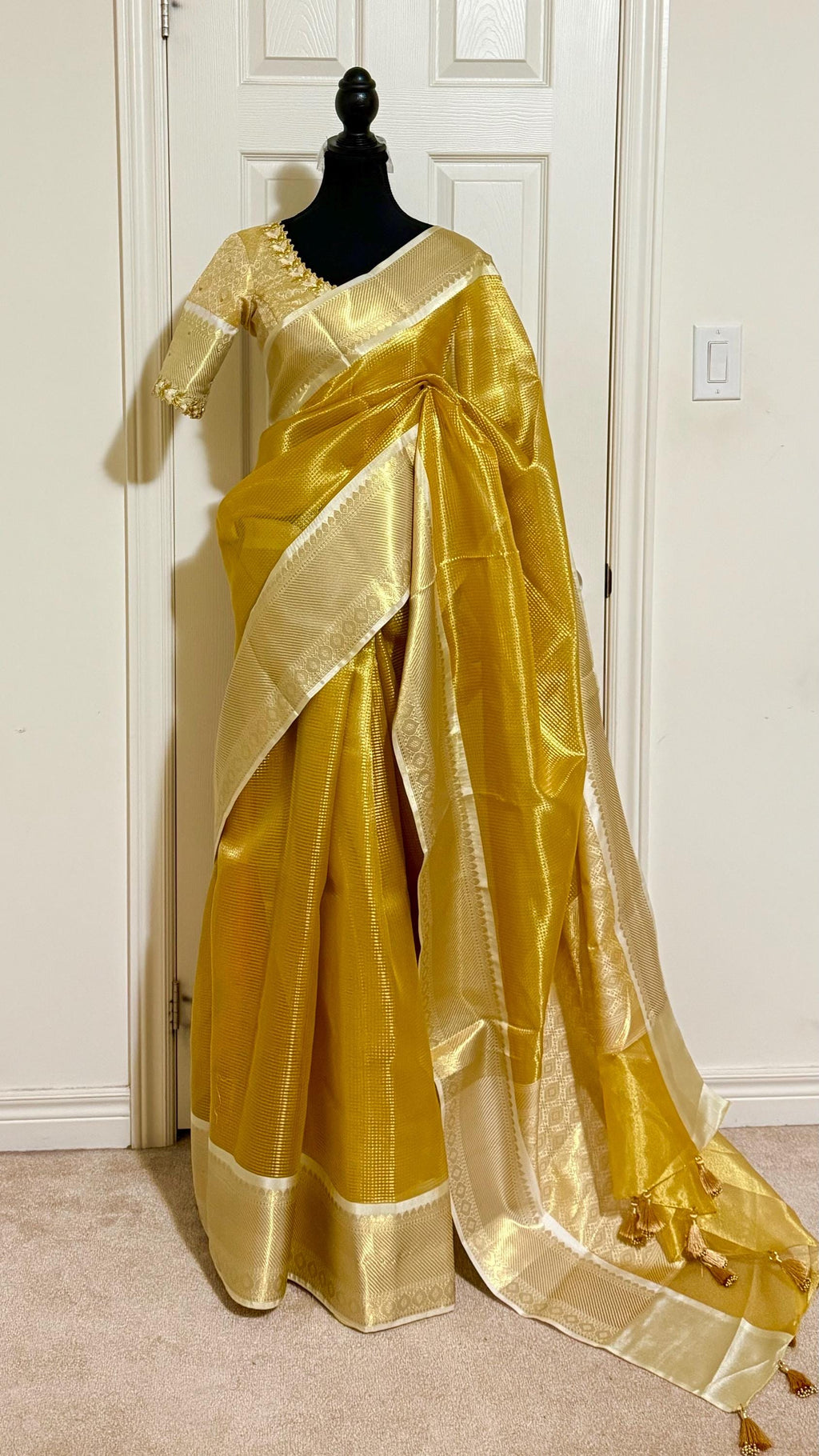 Bangalore silk golden saree with self weaving zari lines on all over with beautifully done work blouse fits 32 to 46