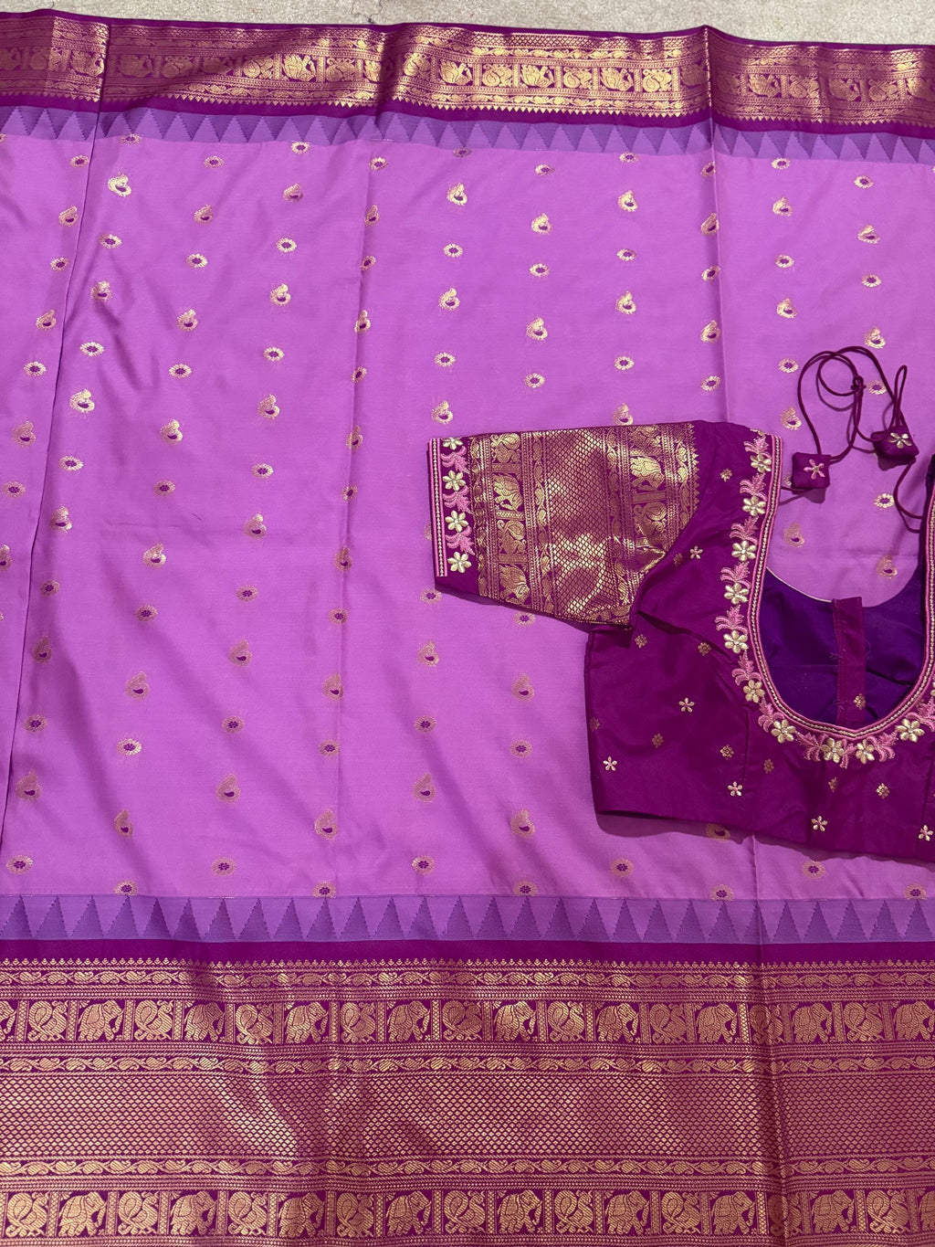 Gadwal Handloom pure silk sarees in rare colors and ready to wear blouse with embroidered blouse fits up to 32 -46 saree is ready fall pico