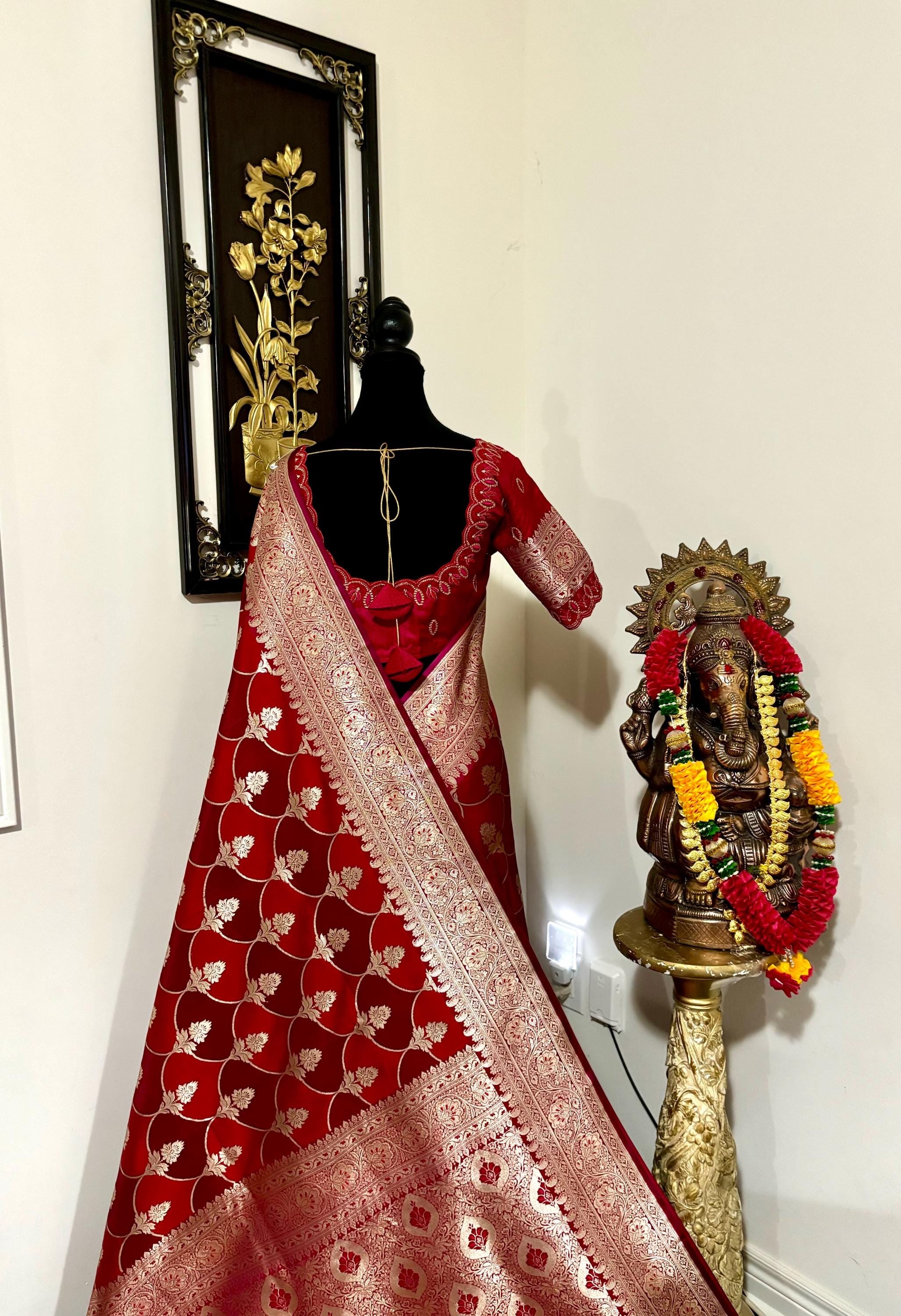 Pure silk  banarasi silk saree paired up with beautiful embroidery blouse fits to 32 to 46 in beautiful rare colors all over jaal. Cocktails