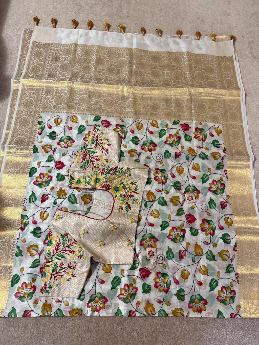 Beautiful soft cream color mango silk saeee with kalamkari saree along with embroided blouse ready to wear
