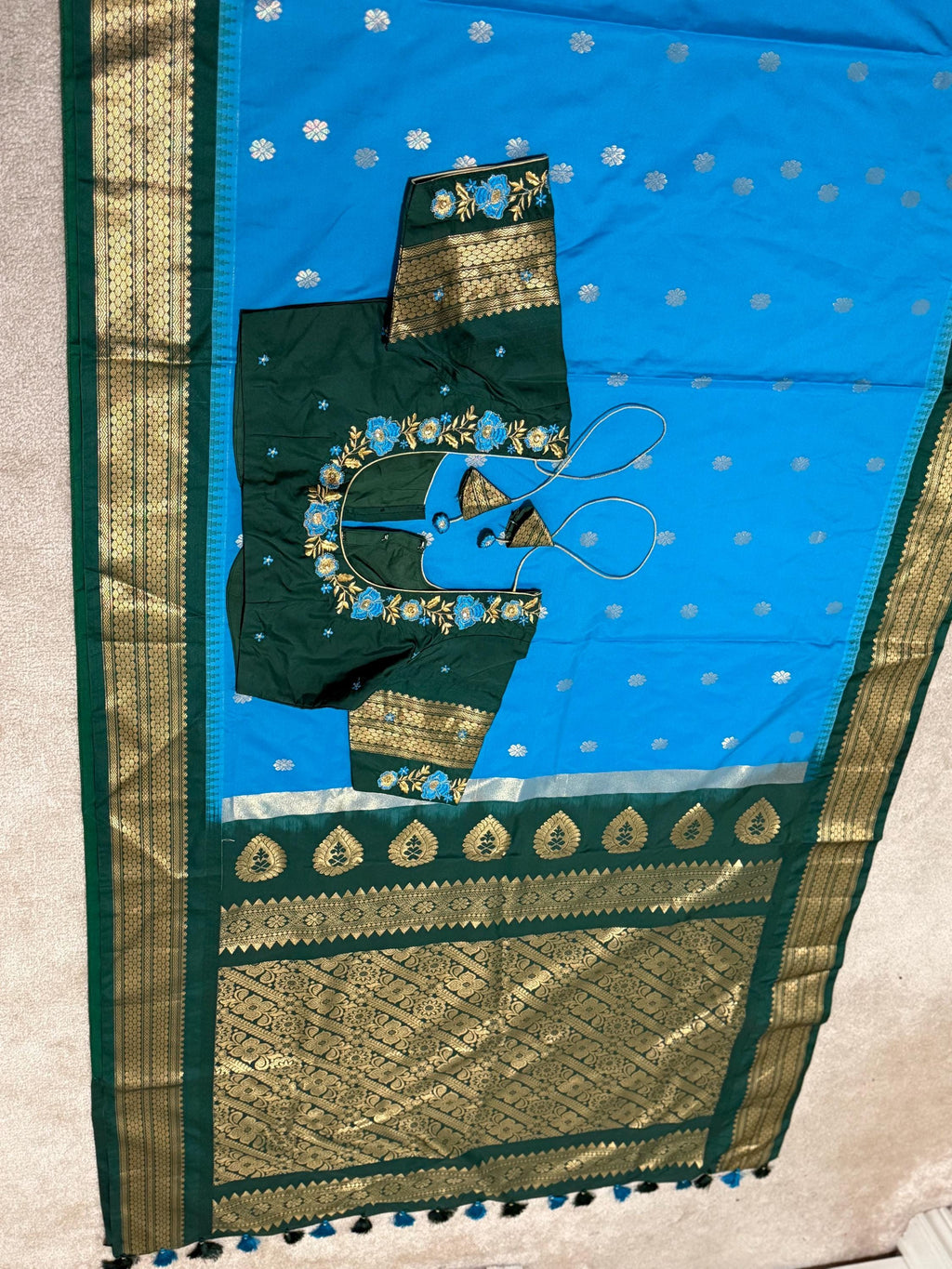 Gadwal Handloom pure silk sarees in rare colors and ready to wear blouse with embroidered blouse fits up to 32 -46 saree is ready fall pico