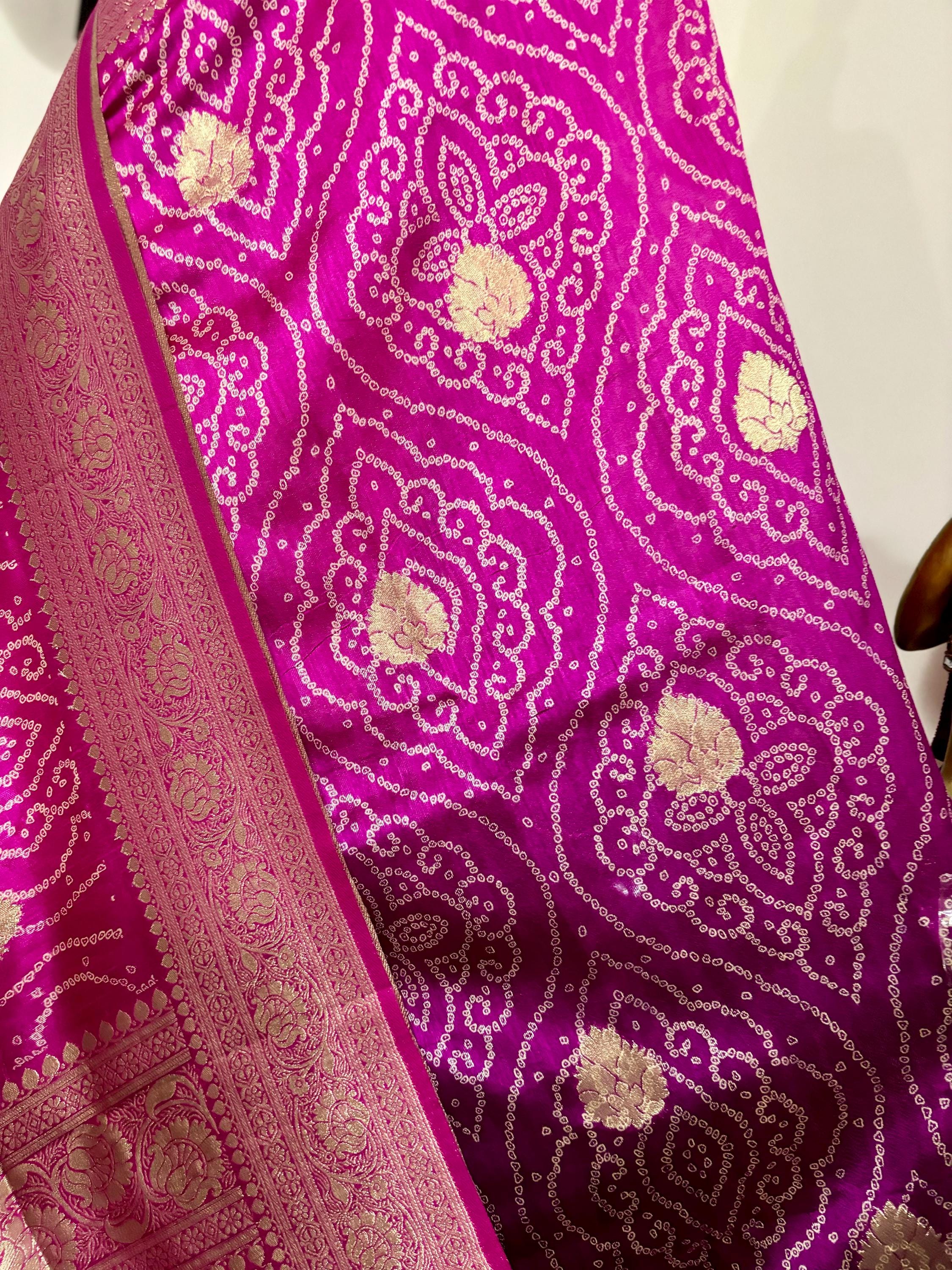 Beautiful cocktail dual shade banarasi  bandhini silk saree paired up pretty maggam blouse fits  sizes 32 -46 ready to wear prettiest blouse