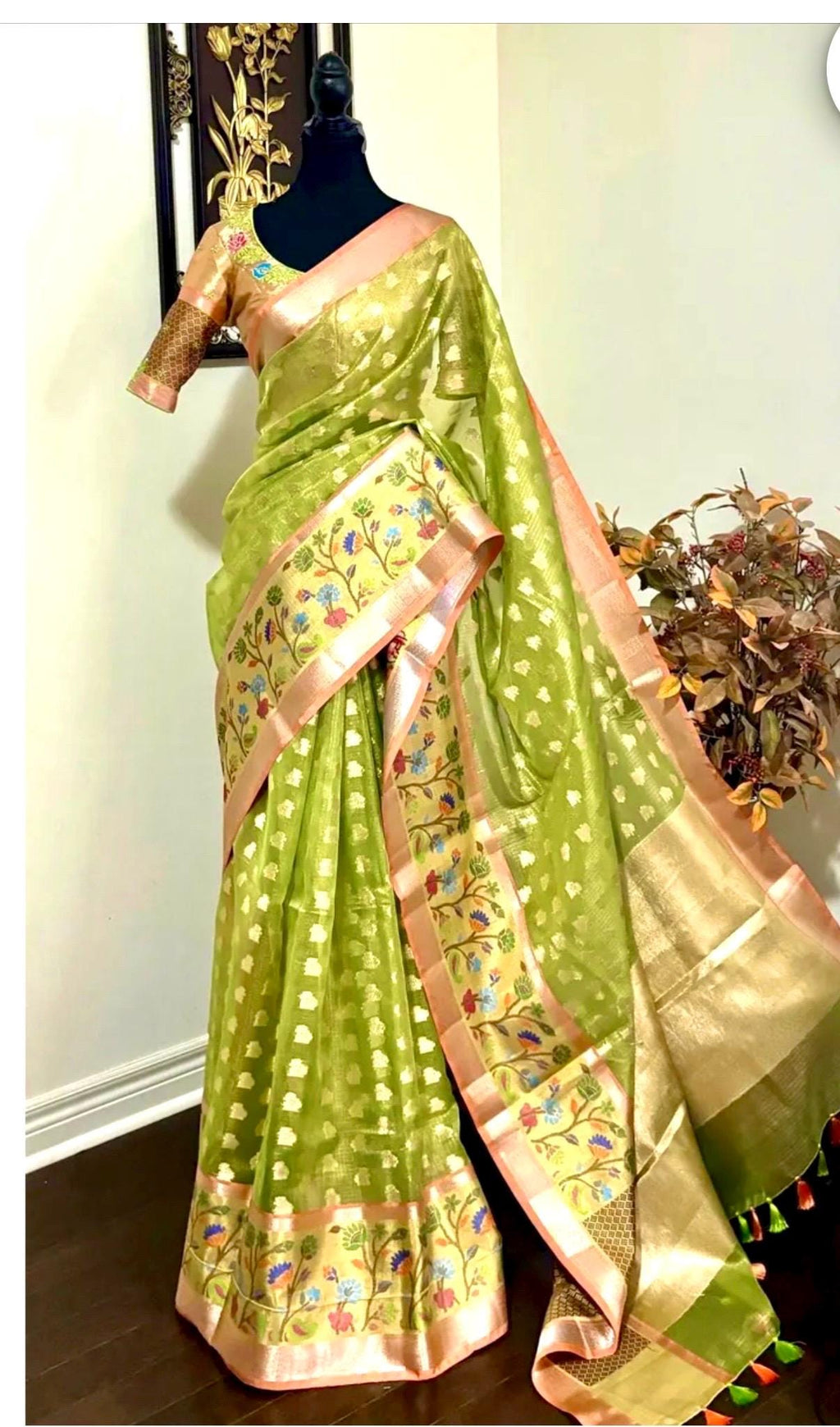 Beautiful Tissue Zari Kota saree with pythani  Zari boardes and beautifully done blouse paired up with pretty blouse fits up to 32 to 46