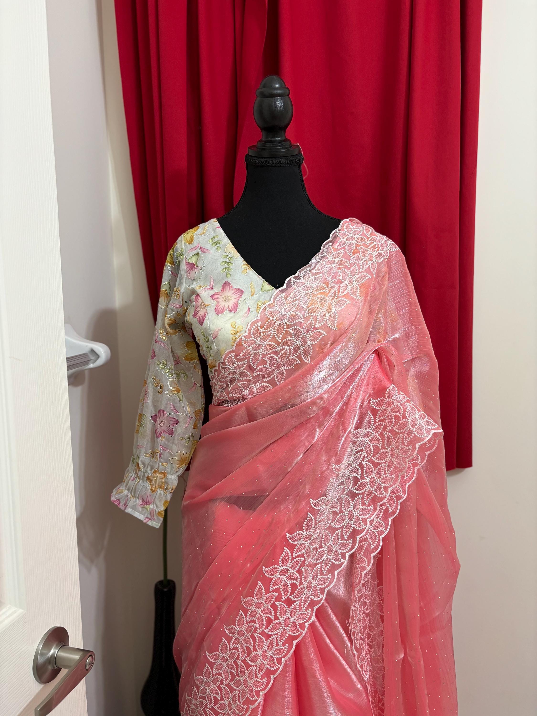 Beautiful shimmer georgett handloom georgette silk saree all over beautiful pearl and thread  weaving and beautiful boarder ready blouse