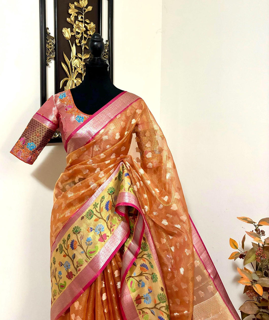 Beautiful Tissue Zari Kota saree with pythani  Zari boardes and beautifully done blouse paired up with pretty blouse fits up to 32 to 46