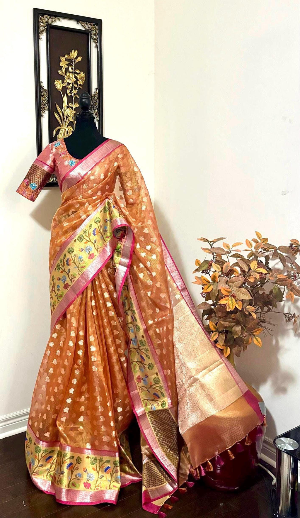 Beautiful Tissue Zari Kota saree with pythani  Zari boardes and beautifully done blouse paired up with pretty blouse fits up to 32 to 46