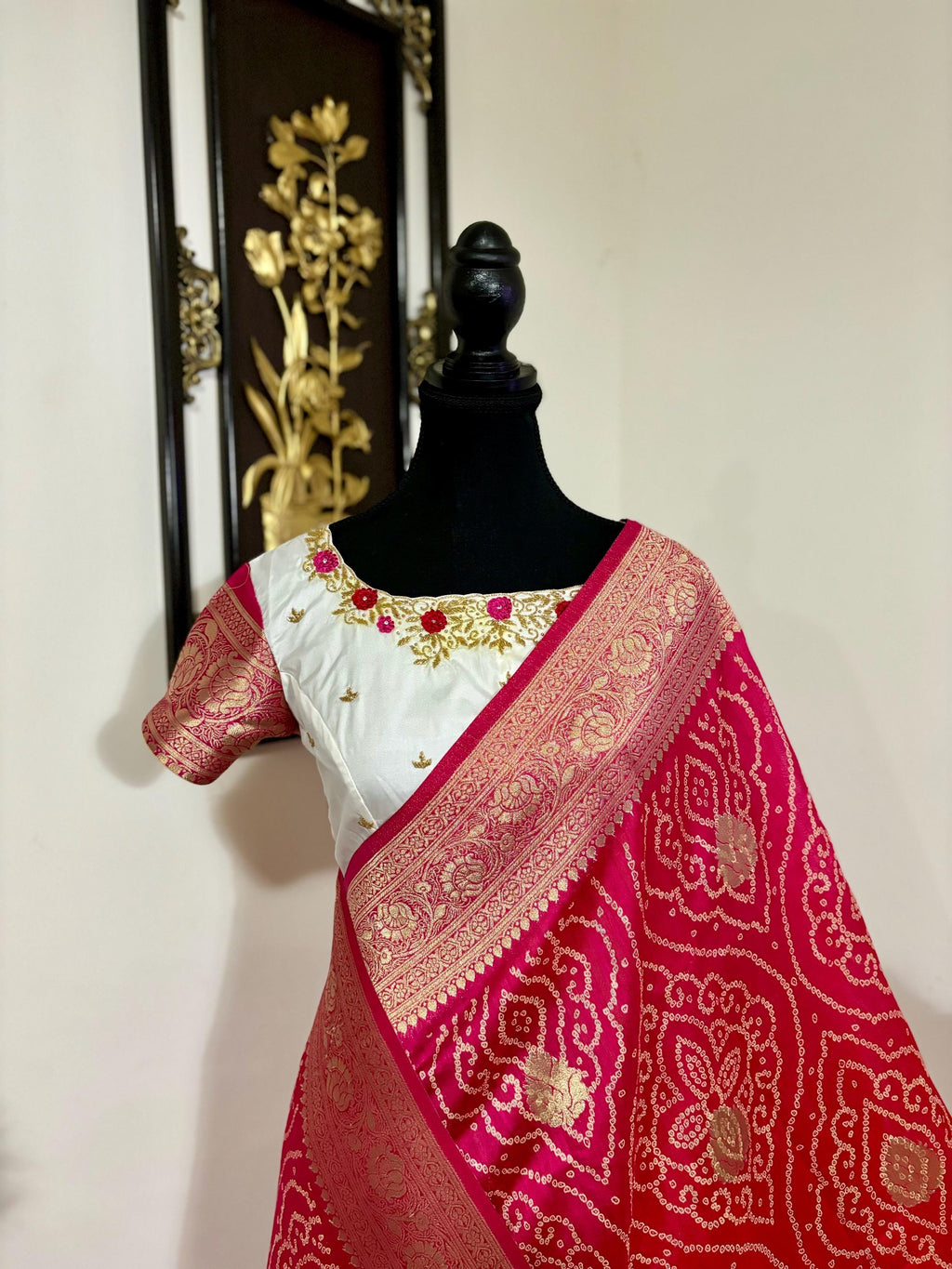 Beautiful cocktail dual shade banarasi  bandhini silk saree paired up pretty maggam blouse fits  sizes 32 -46 ready to wear prettiest blouse
