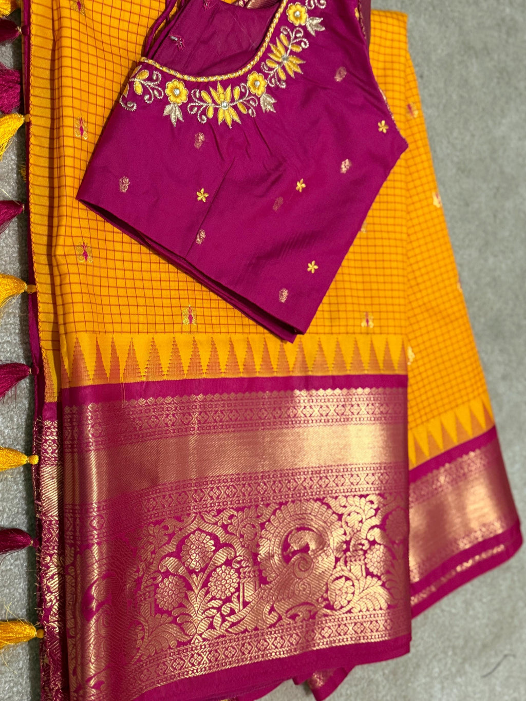Gadwal  fancy powerloom pure silk sarees ready to wear blouse with embroidered blouse fits up to 32 -46 saree is ready fall pico done