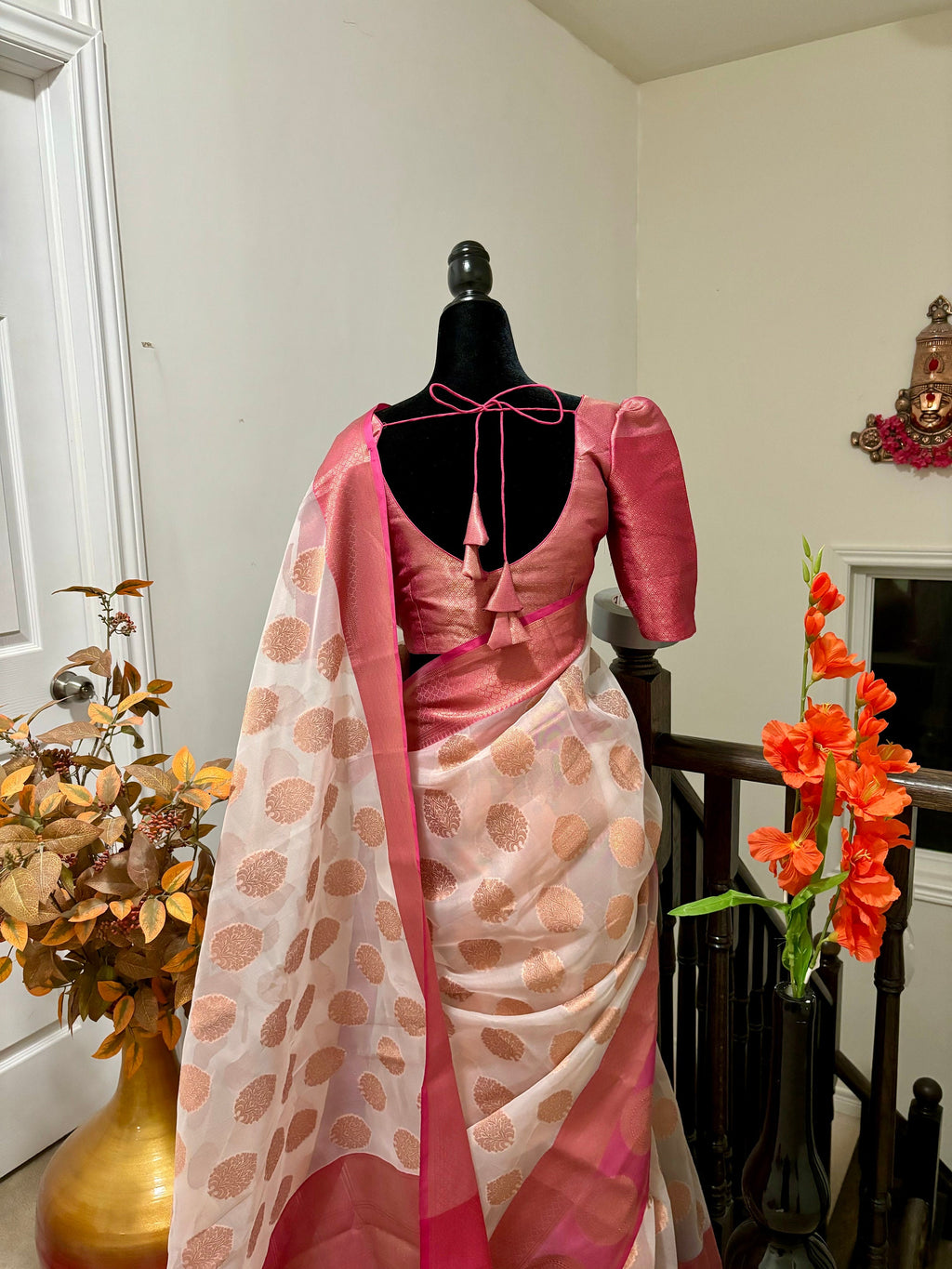 Pure silk Banarasi soft silk organza with Kanchi Boarder /Ready to wear Blouse fits 32-44