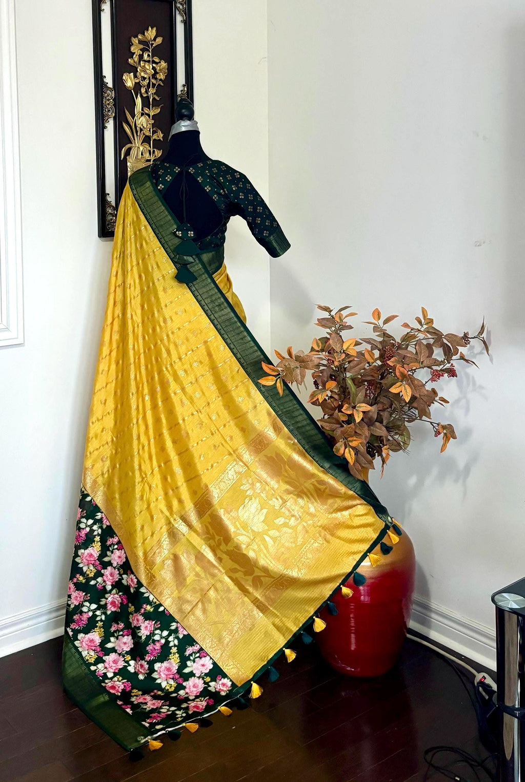 Light weight easy to drape Soft Silk fancy Saree; with beautiful pythani boarder, with Pochampalli design ready to wear Blouse fits 32-46