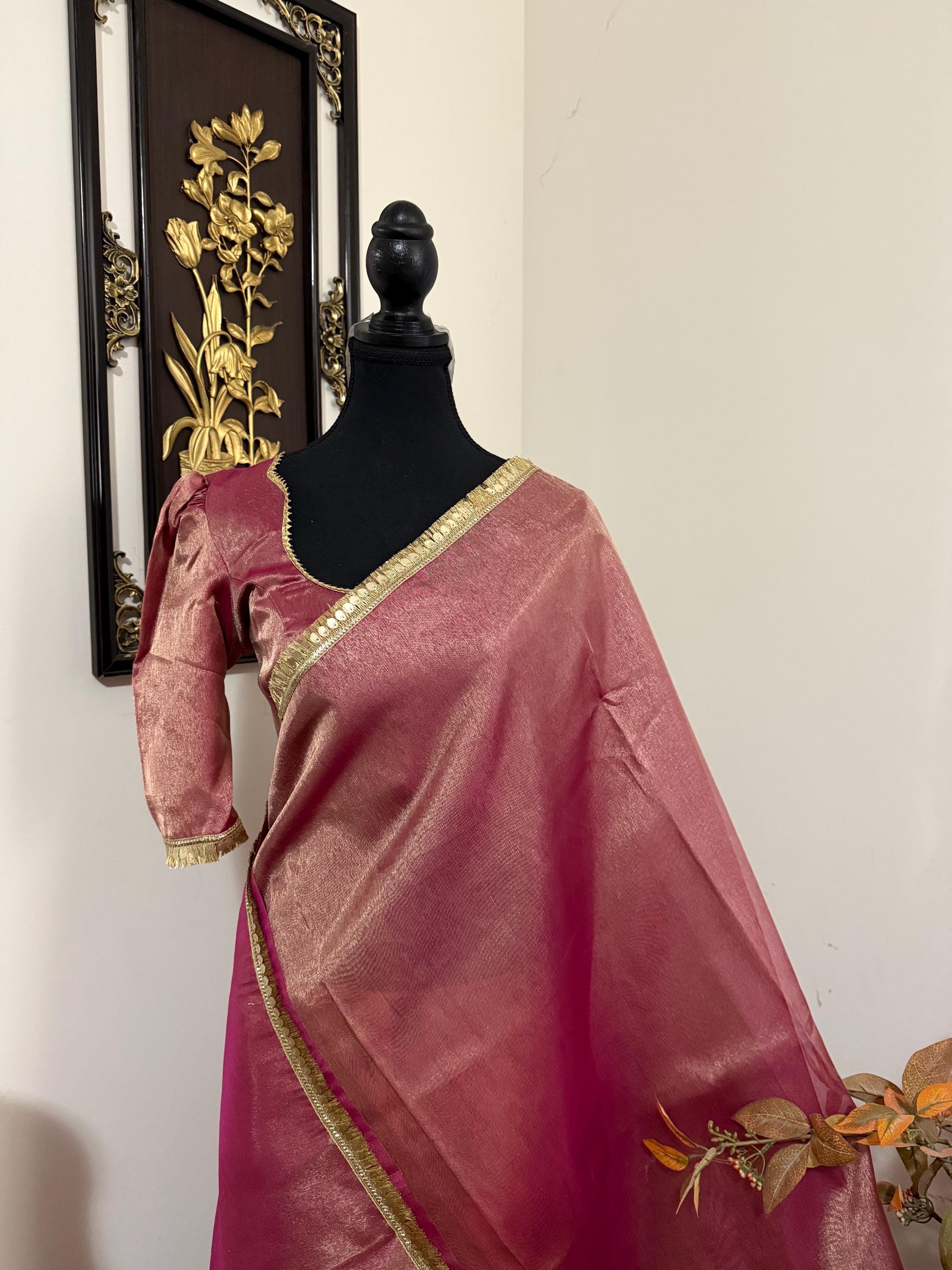 Banarasi  tissue saree with self weaving with beautifully embroidered boarder all over the saree Pestal   shade rich weaving ready Blouse