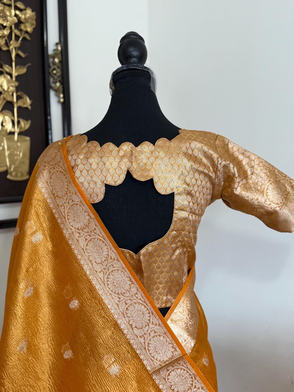 Beautiful party wear cocktail pure silk  banarasi crush tissue  saree paired up with pretty designer Blouse fits 32-46