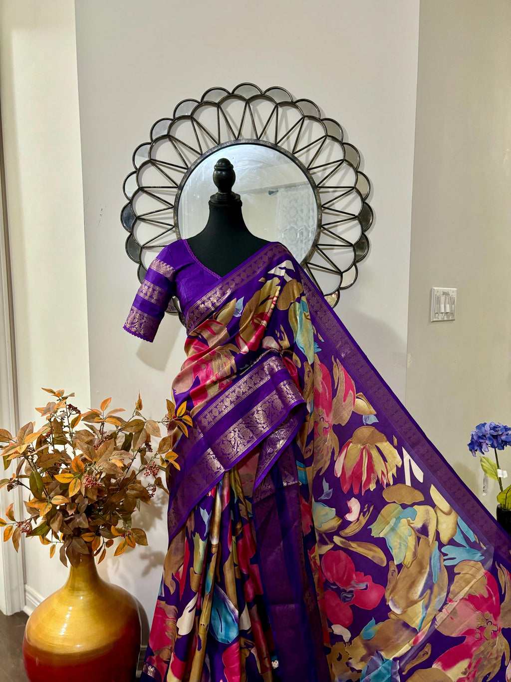 Light weight easy to drape Soft Silk fancy Saree; with beautiful digital floral prints  with Zari boarders ready to wear Blouse fits 32-46