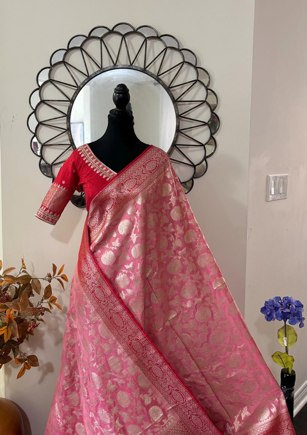 Beautiful banarasi silk saree paired up with beautiful embroidery blouse fits to 32 to 46 in beautiful rare colors all over jaal. Cocktails