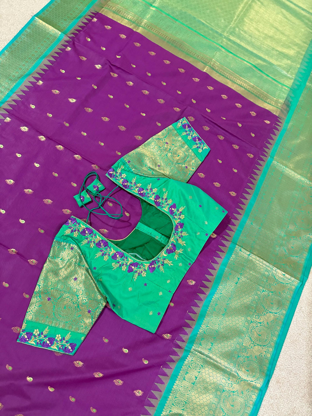 Gadwal Handloom pure silk sarees in rare colors and ready to wear blouse with embroidered blouse fits up to 32 -46 saree is ready fall pico