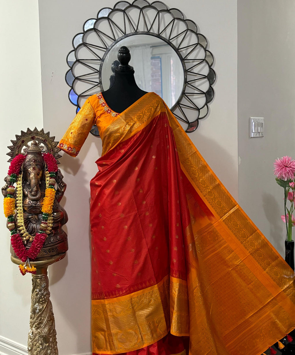 Gadwal Handloom pure silk sarees in Orange/yellow, ready to wear blouse with embroidered blouse fits up to 32 -46 saree is ready fall pico