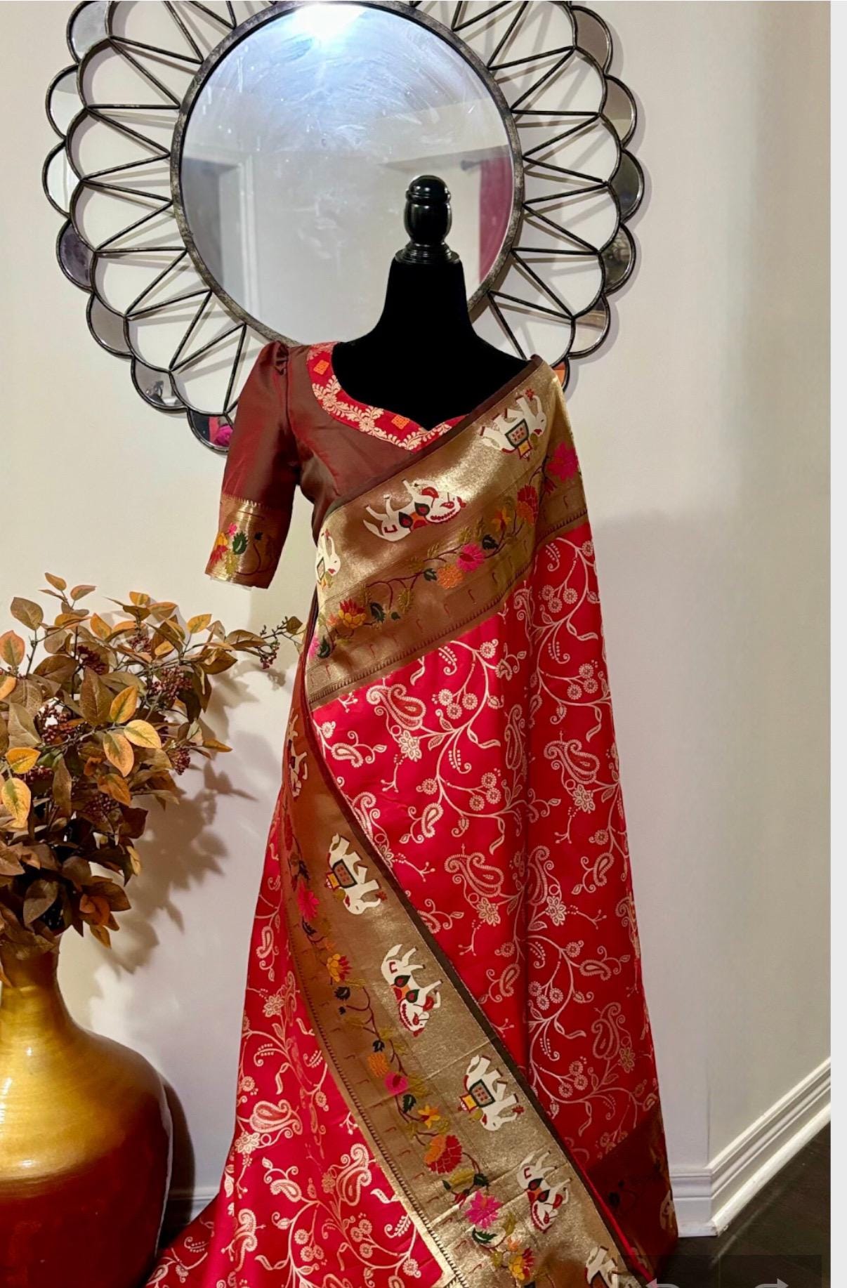 Beautiful Banarasi pythani saree in beautiful color with beautiful boarder and beautiful Pallu. Ready to wear maggam designer blouse 32-46