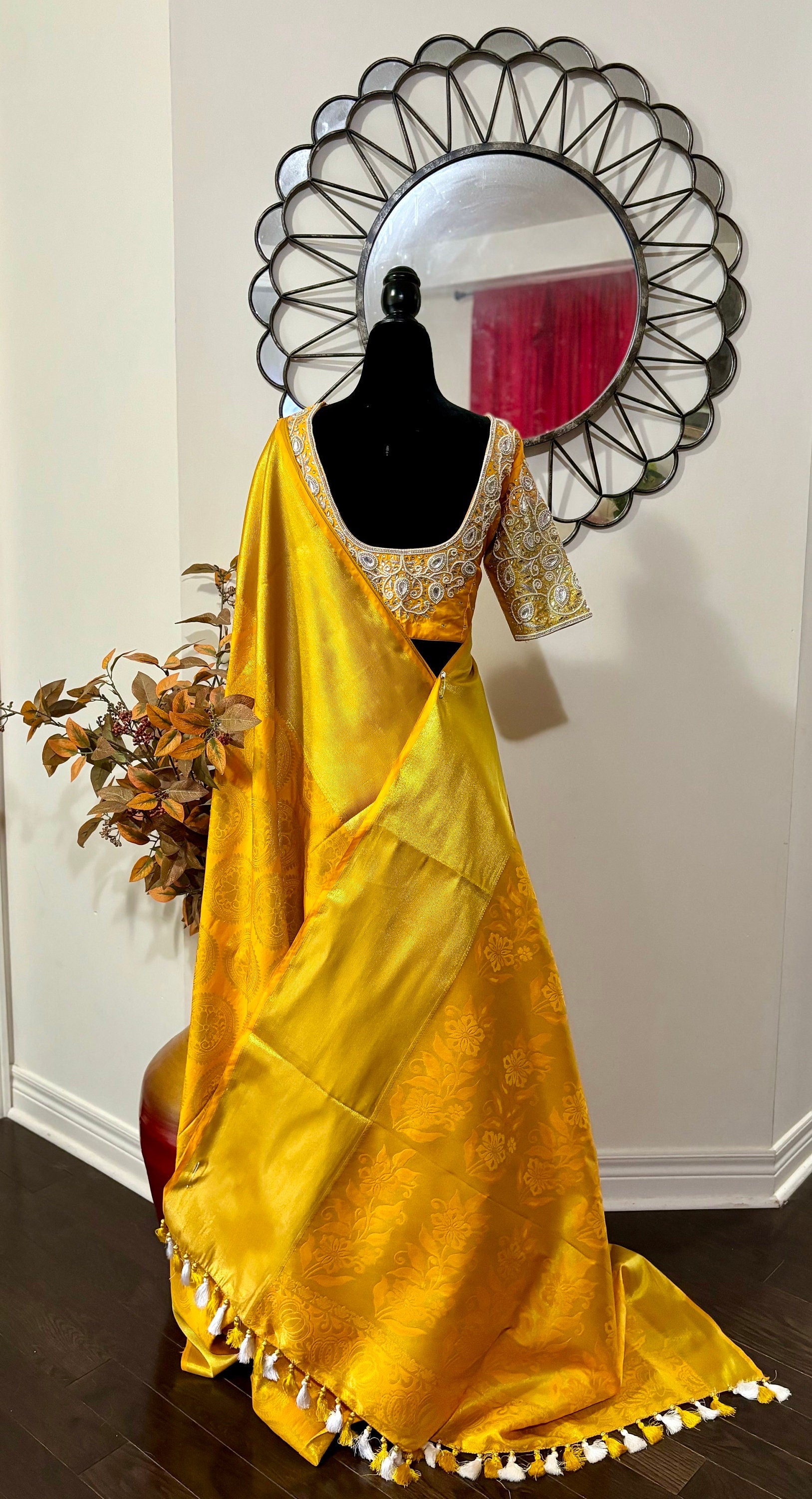 Pure Silk Kanjeevarm/Kanchipattu Sarees with ready to wear maggam blouse 32-42. Saree is ready fall and pico ideal for parties and festivals
