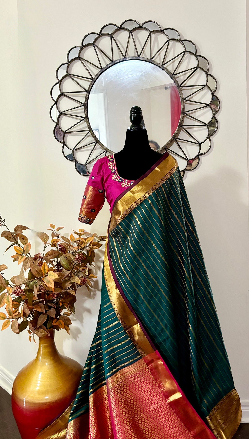 Pure Silk Kanjeevarm/Kanchipattu Sarees Saree is ready with beautiful Maggam work fits to 32 to 46
