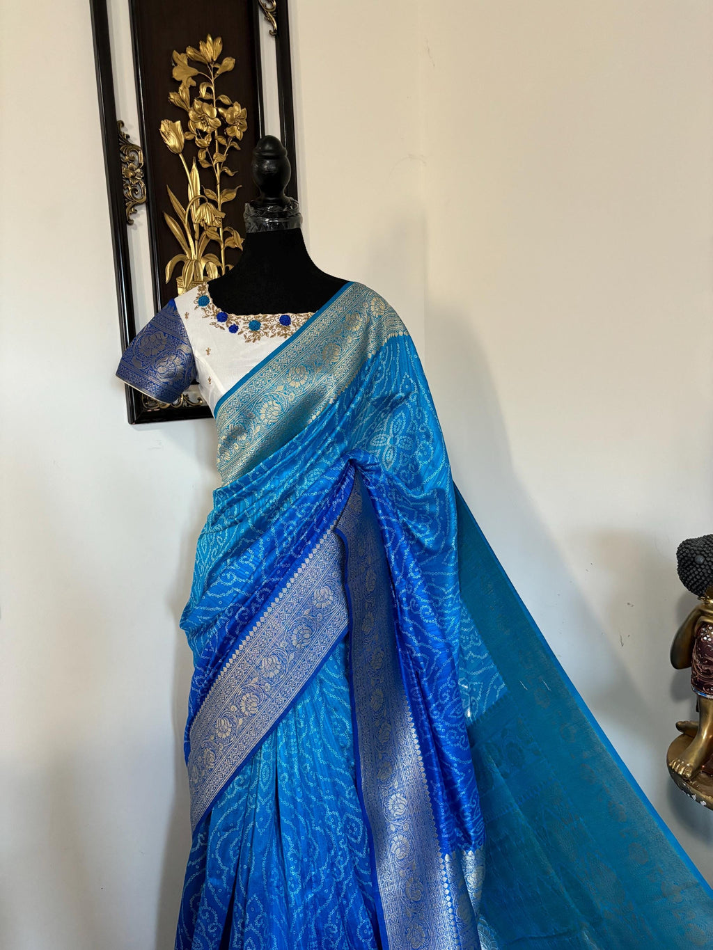Beautiful cocktail dual shade banarasi  bandhini silk saree paired up pretty maggam blouse fits  sizes 32 -46 ready to wear prettiest blouse