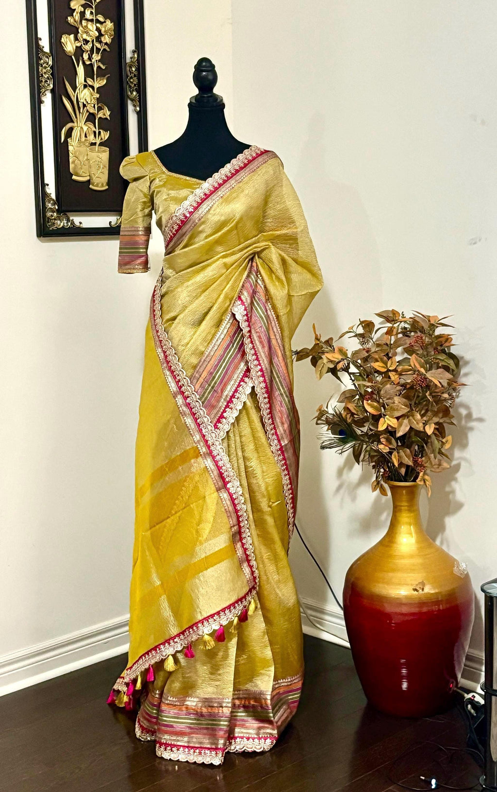 Beautiful party wear cocktail pure silk  crush tissue  saree paired up with pretty designer Blouse fits 32-46/contact seller for availabil