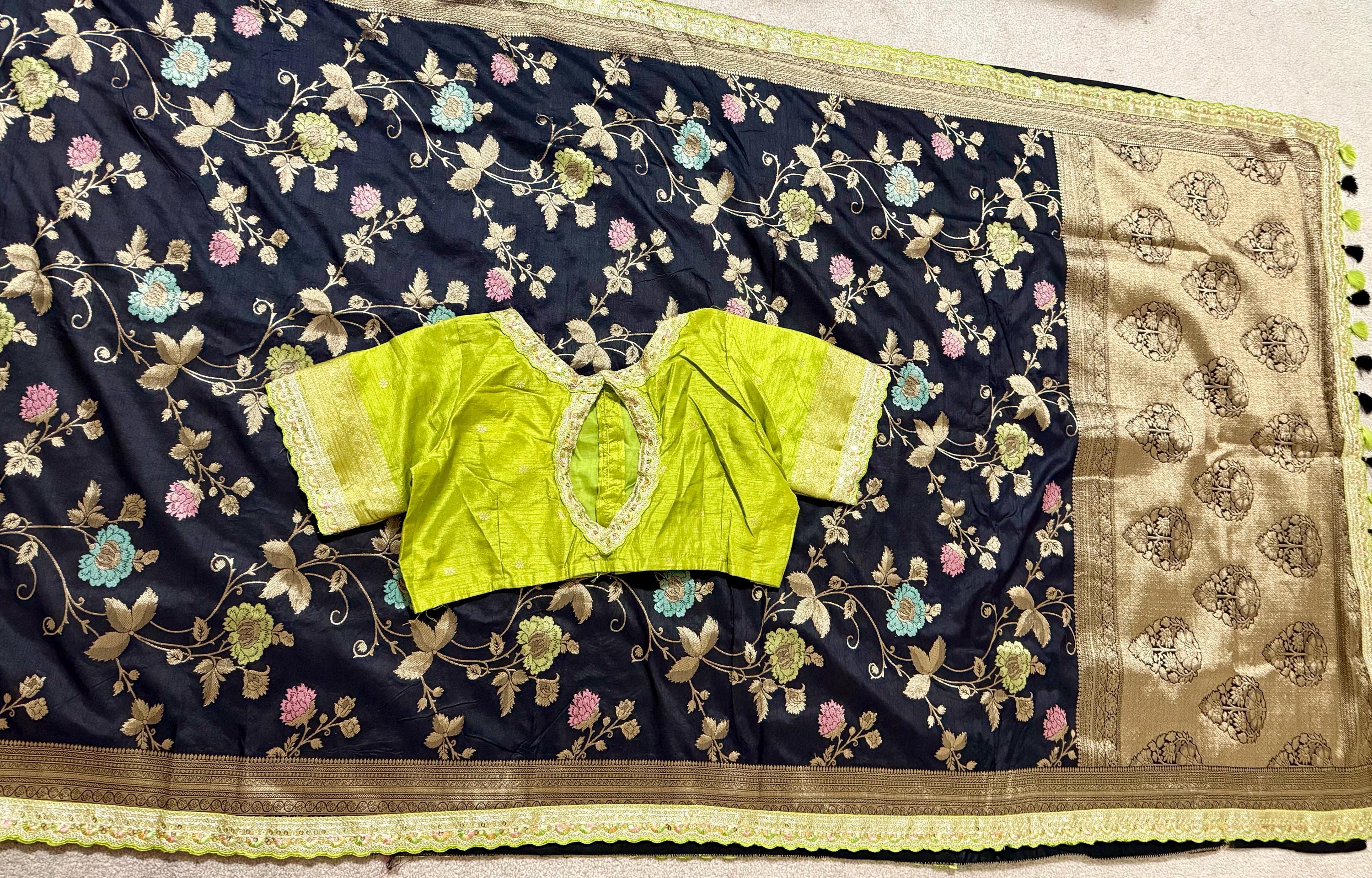 Pure banarasi  saree with figure weaving on all over thesareeweaving border on either sideRich & elegant weaving pallu blouse 34-46 size