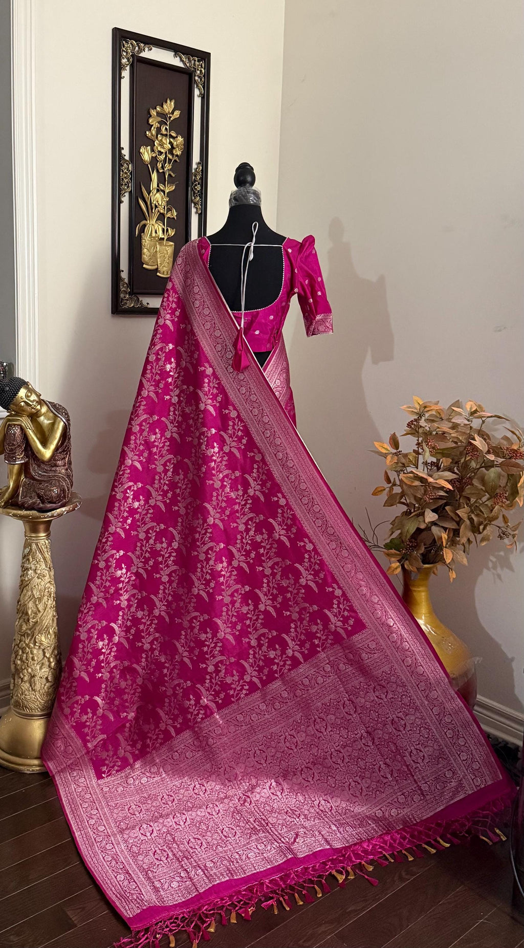 Beautiful banarasi saree with silver Zari weaving all over the saree paired up with pretty ready to wear  blouse that fits to 32 to 46