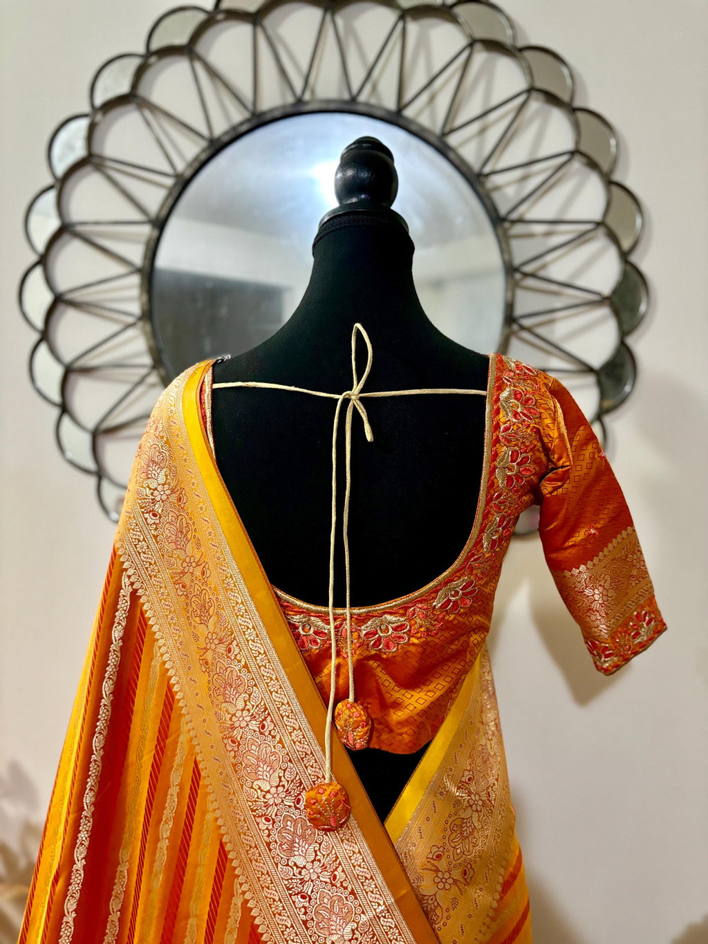 Pure silk  banarasi silk saree paired up with beautiful embroidery blouse fits to 32 to 46 in beautiful rare colors all over jaal. Cocktails