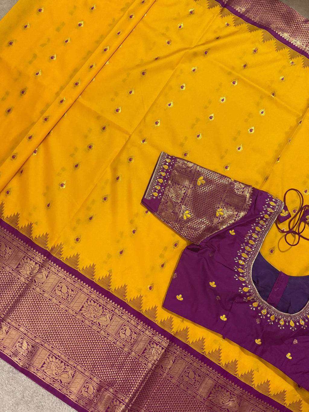 Gadwal Handloom pure silk sarees in rare colors and ready to wear blouse with embroidered blouse fits up to 32 -46 saree is ready fall pico