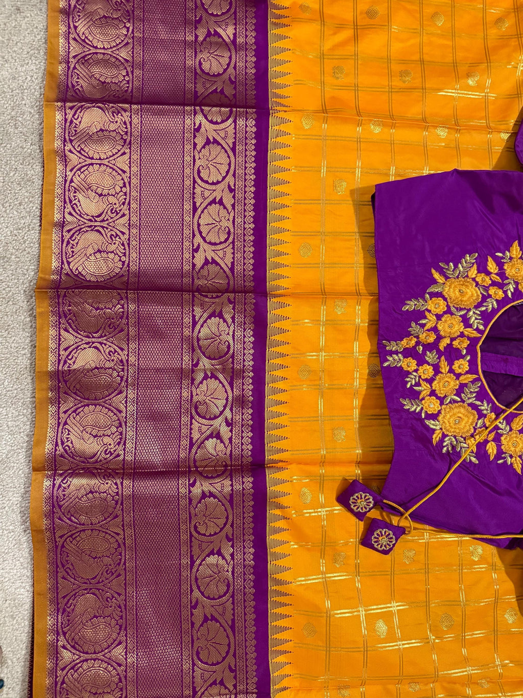 Gadwal Handloom pure silk sarees in rare colors and ready to wear blouse with embroidered blouse fits up to 32 -46 saree is ready fall pico